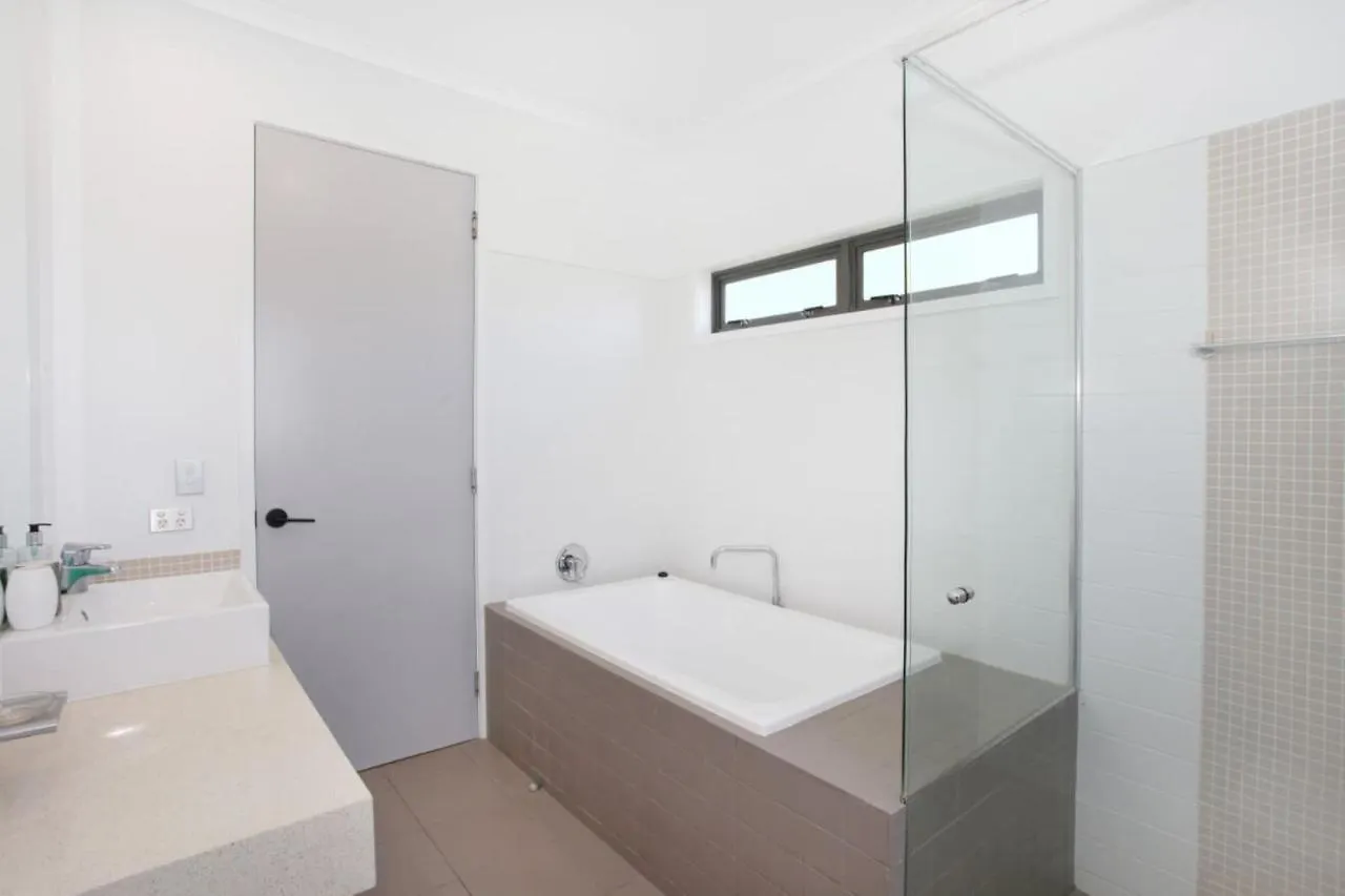 34 Boardrider Crescent Villa Marcoola Holiday home